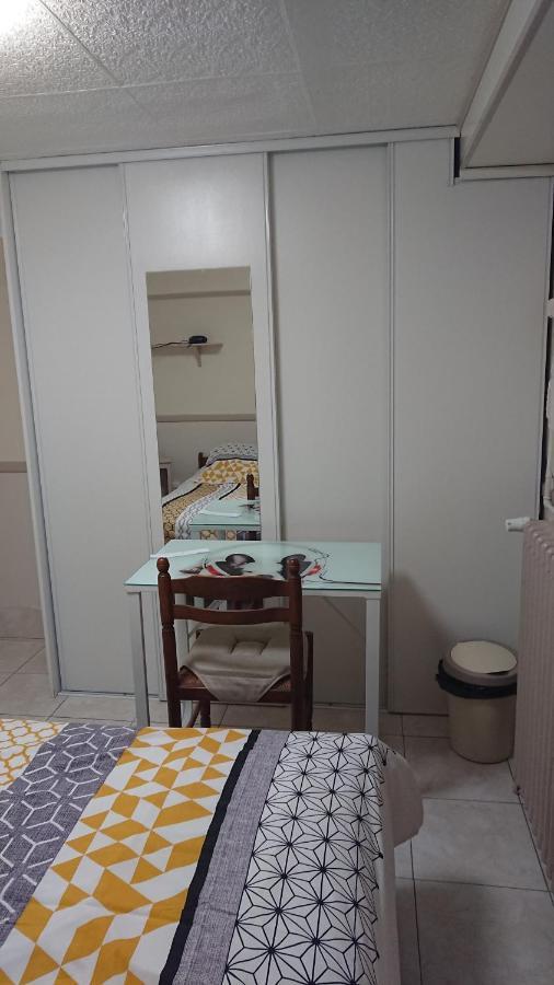 Oldani Apartment Antran Bagian luar foto